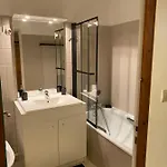 Soie Villalunoterie Futuroscope Piscine 6pers Βίλα