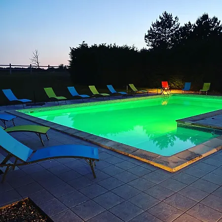 Soie Villalunoterie Futuroscope Piscine 6pers Villa Oyre