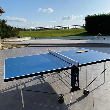 Soie Villalunoterie Futuroscope Piscine 6pers *